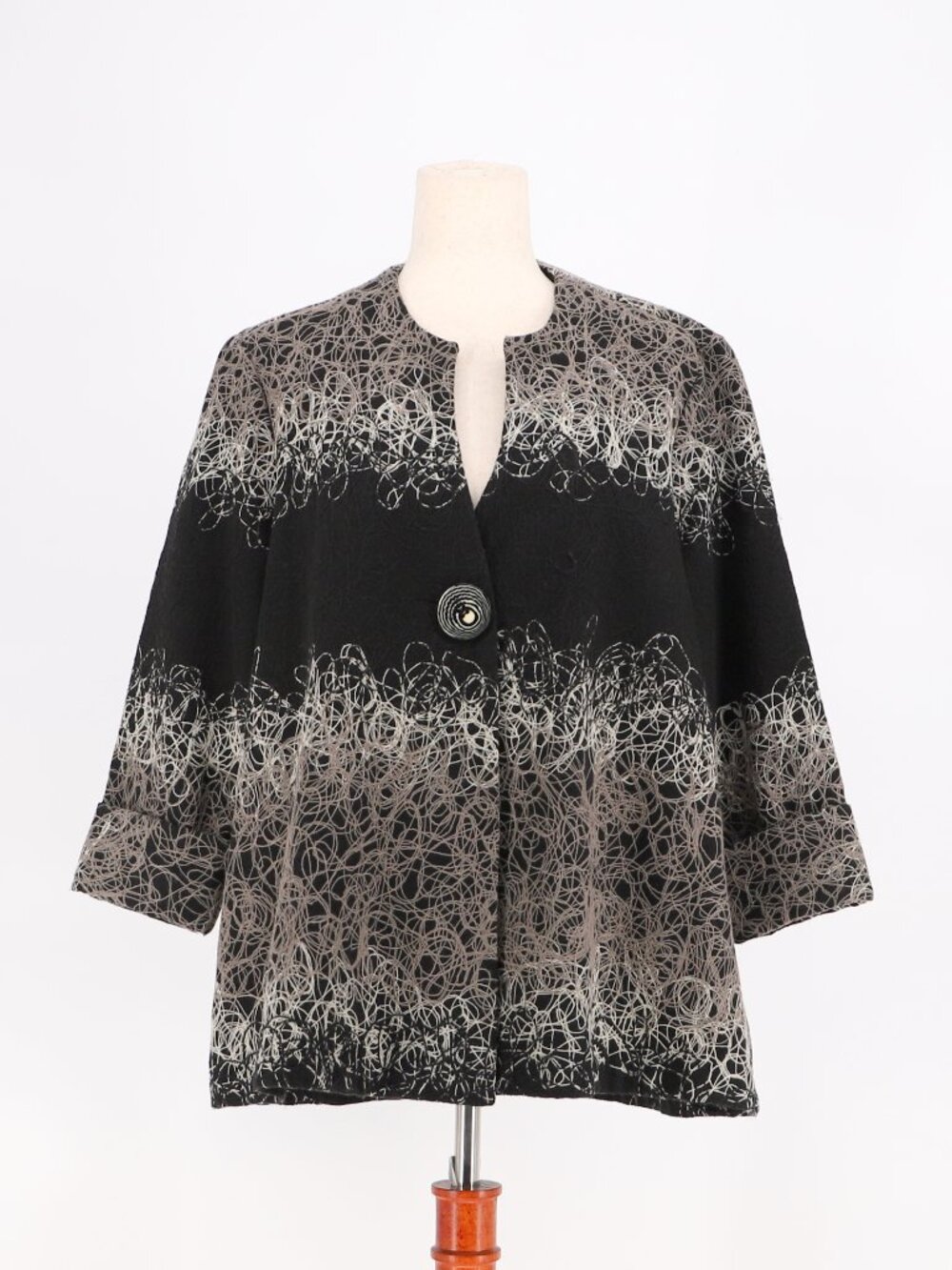 ALI MILES Embroidered Single Button 3/4 Sleeve Jacket Topper Size M